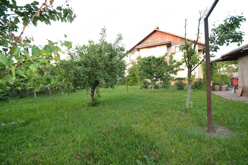 Casă cu 7 camere cu Canalizare în Becicherecu Mic