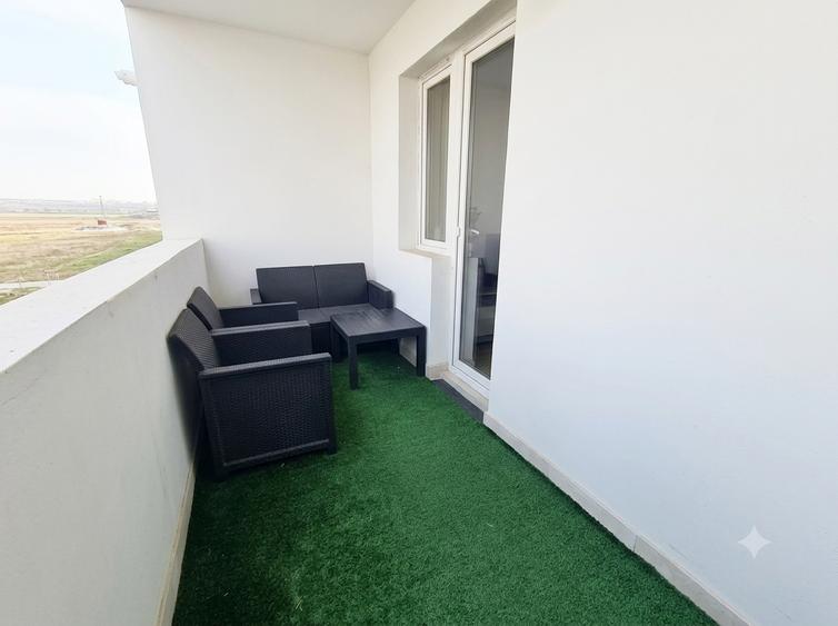 Apartament cu 2 camere semidecomandat în Apărătorii Patriei