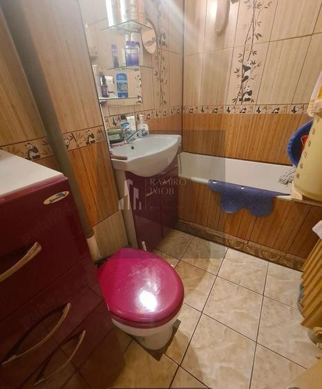 Garsoniera 1statie STB de metrou Aparatorii Patriei -Turnu Magurele - 4