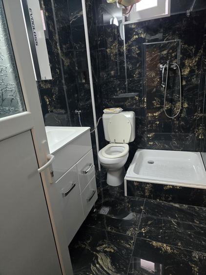 Casă cu 3 camere cu Teren 200 Mp în Central