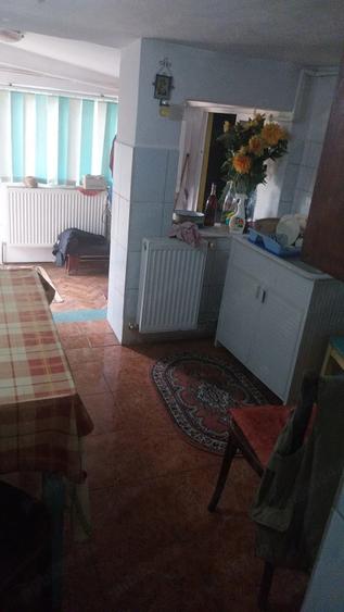 Casă cu 2 camere cu Teren 1234 Mp în Nord