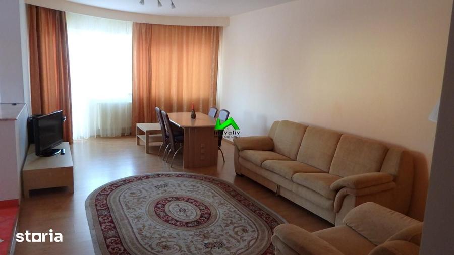 Apartament cu 3 camere decomandat în Sub Arini