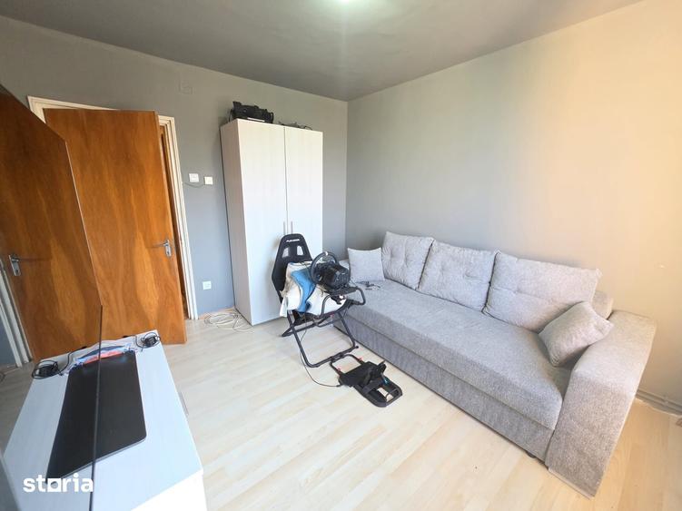 Apartament cu 2 camere decomandat în Griviței