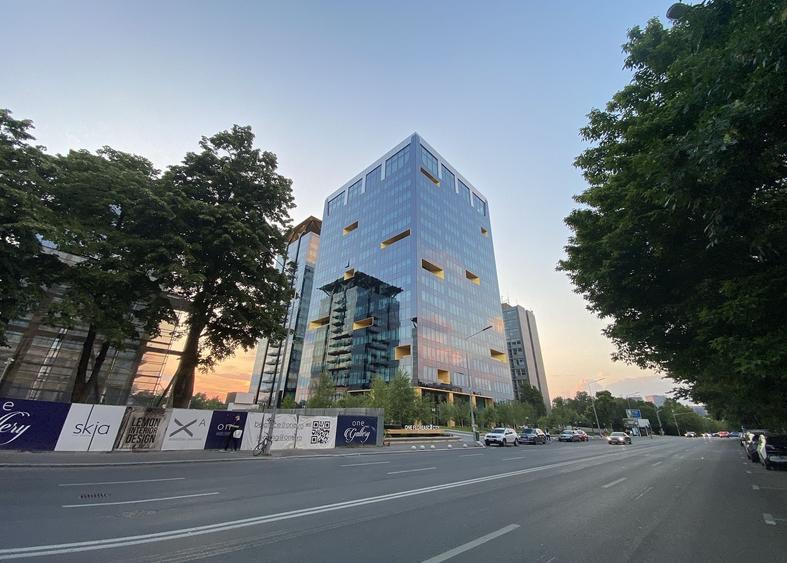 Birou, de 24,385 mp, în Dorobanți