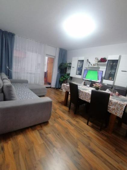 Garsonieră decomandată în Florești