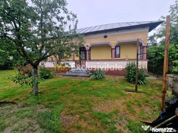 Casă cu 3 camere cu Teren 2100 Mp în Lunca