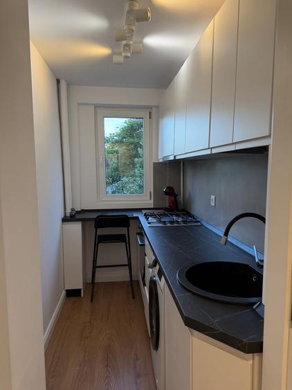 Apartament cu 2 camere, mobilat în Victoriei