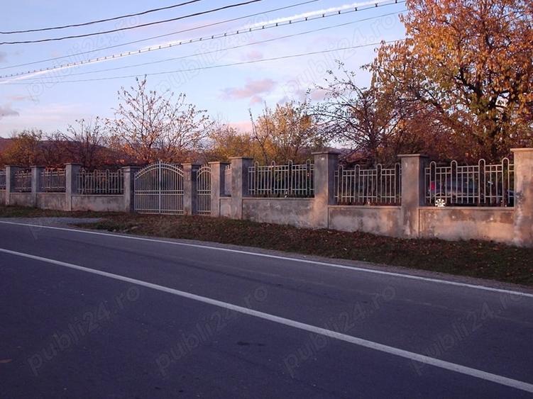 Teren de 3000 mp, în Baia de Fier