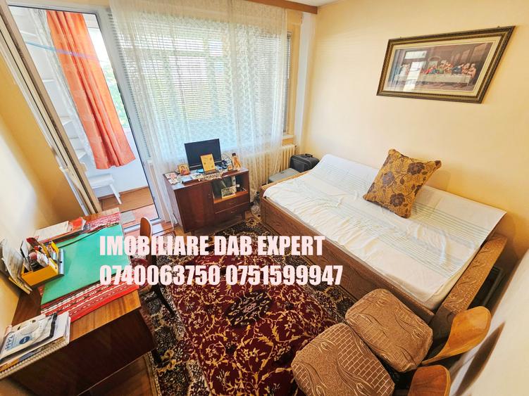Apartament cu 3 camere decomandat în Țiglina 3