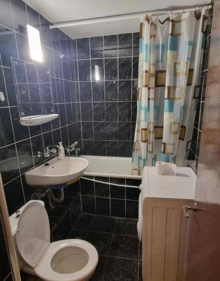 Apartament cu 2 camere semidecomandat în Mărăști