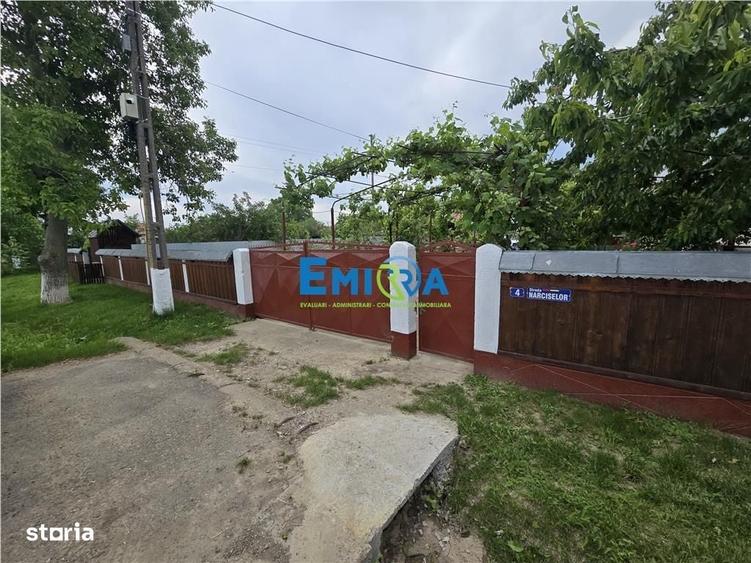Casă cu 4 camere în Bahna