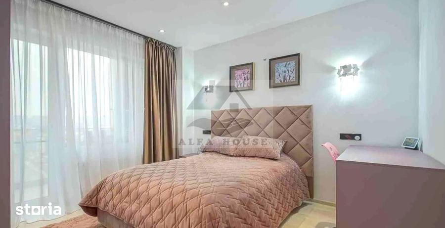 Apartament cu 4 camere în Tractorul