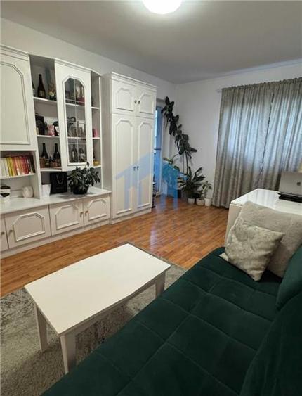 Garsonieră decomandată în Zorilor