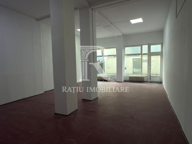 Spațiu comercial, de 58 mp, în Rogerius