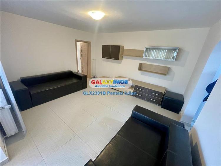 Apartament cu 3 camere semidecomandat, mobilat în Dristor