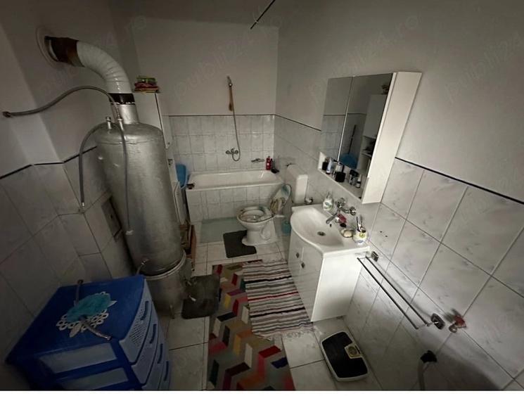Casă cu 3 camere cu Teren 5160 Mp în Siculeni