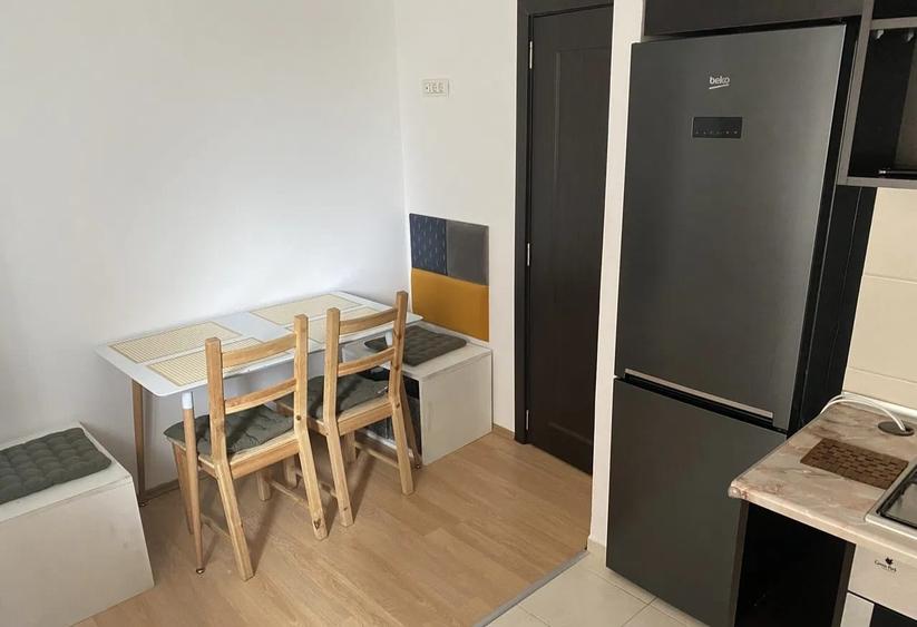 Apartament 2 camere, decomandat , etajul 4/8, zona Tatarasi - 4