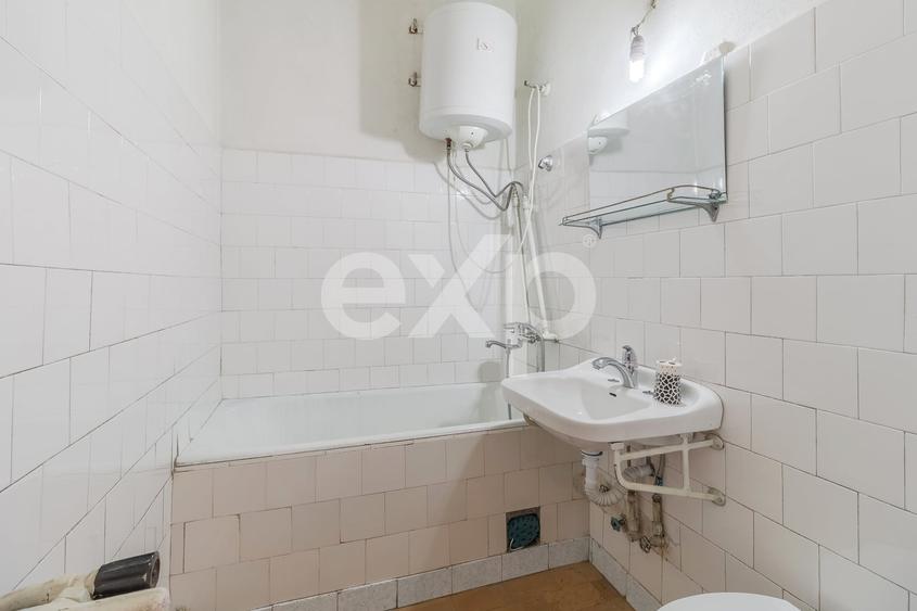 Casă individuală cu 4 camere cu Canalizare în Dealuri Oradea