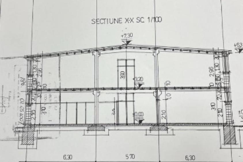 Spațiu comercial, de 2,200 mp, în Central