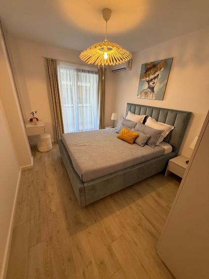 Apartament cu 2 camere decomandat, mobilat în Central