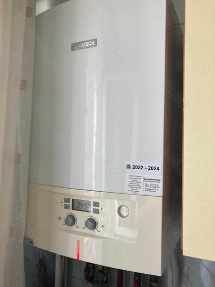 Apartament cu 3 camere decomandat în Drumul Taberei