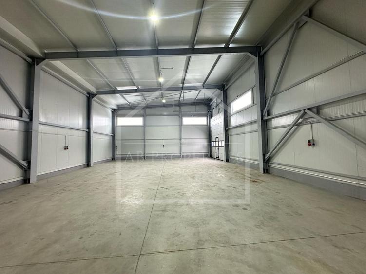 Spațiu industrial, de 450 mp, în Est