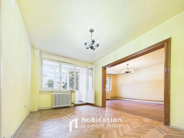 Apartament cu 4 camere semidecomandat în Central