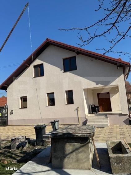 Casă cu 4 camere în Tâmpa