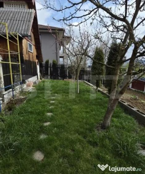 Casă cu 4 camere cu Teren 530 Mp în Central
