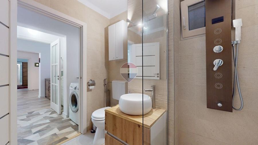 Apartament cu 3 camere decomandat, mobilat în Răcădău