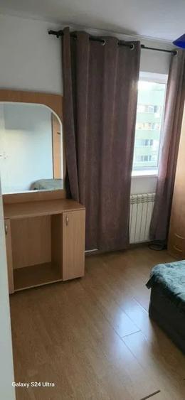 Apartament cu 3 camere decomandat, mobilat în Drumul Taberei