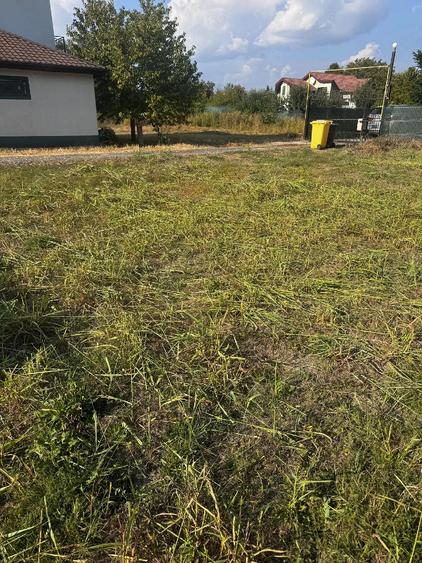 Teren de 500 mp, în Săftica