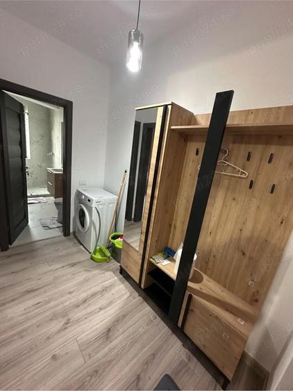 Apartament cu 2 camere decomandat în Palazu Mare