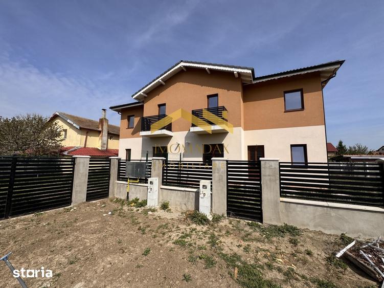 Casă cu 4 camere cu Teren 250 Mp în Sânmihaiu Român