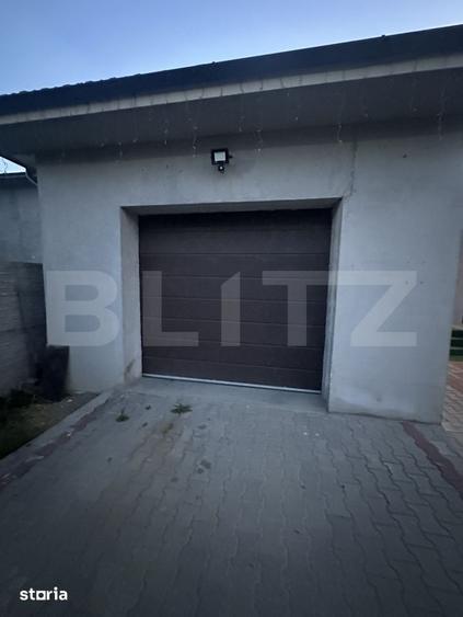 Casă cu 4 camere cu Teren 557 Mp în Păulești