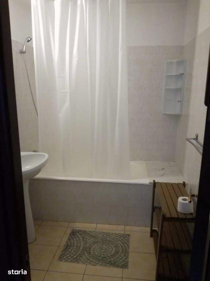 Apartament cu 2 camere decomandat în P-ța Unirii