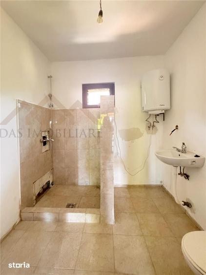 Casă cu 4 camere cu Teren 1150 Mp în Șișești
