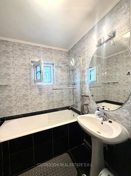 Apartament cu 3 camere semidecomandat în Alba Iulia