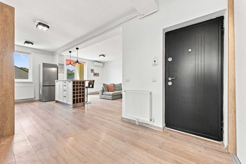 Apartament cu 3 camere decomandat în Valea Lupului