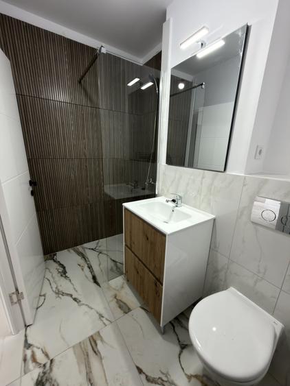 Apartament cu 2 camere semidecomandat în Gheorghe Lazăr