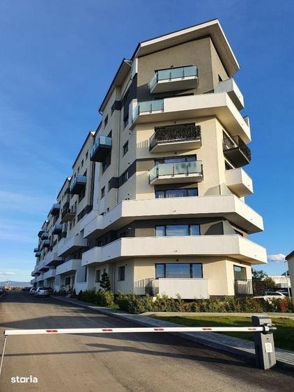 Apartament cu 4 camere în 13 Decembrie