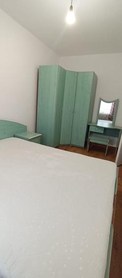 Apartament cu 2 camere semidecomandat în Nufărul