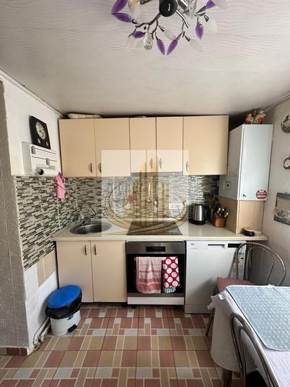Apartament cu 3 camere decomandat, mobilat în Iosefin