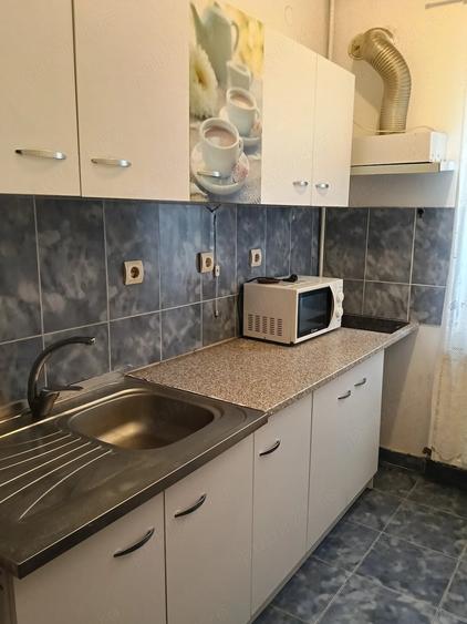 Garsonieră decomandată în Central