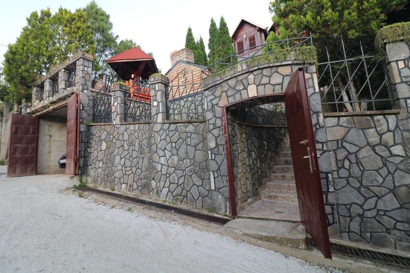 Vila case de vanzare in comarnic - 7