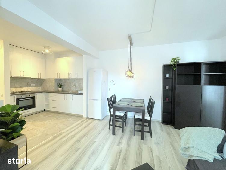 Apartament cu 3 camere în Lipovei