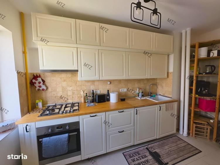 Apartament cu 3 camere semidecomandat în Dorobanți