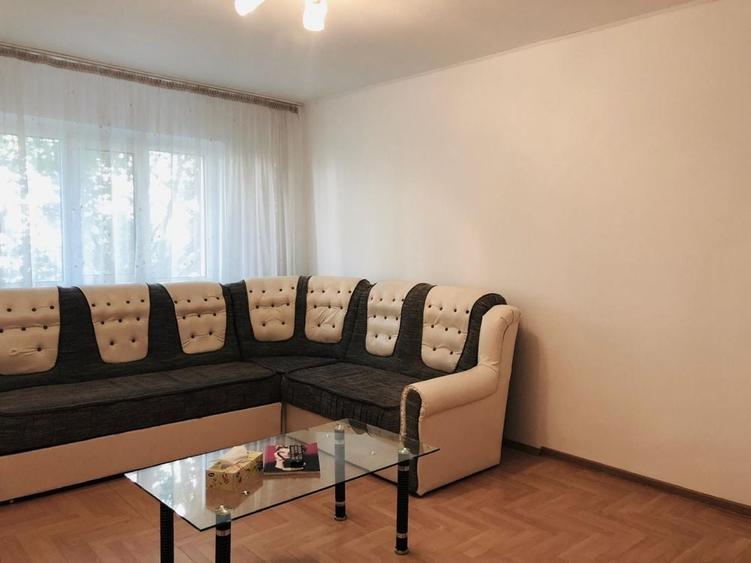 Apartament cu 2 camere decomandat în Popa Șapcă