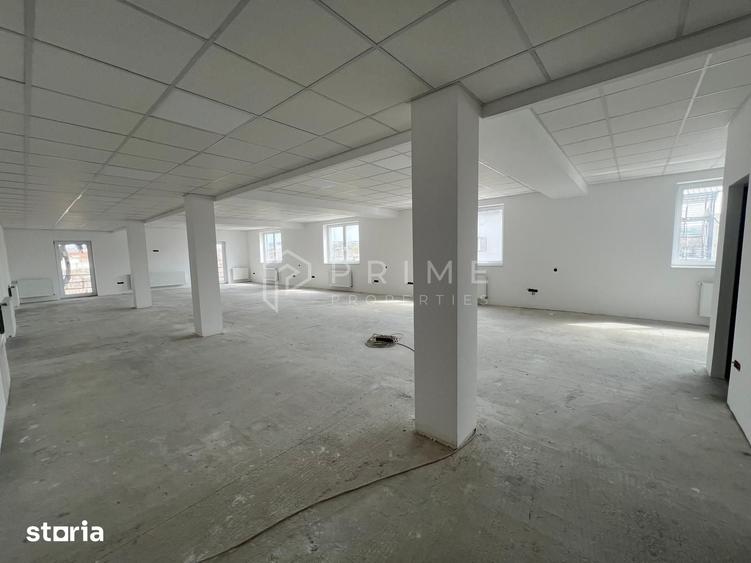 Spațiu comercial, de 500 mp, în Gheorghe Doja