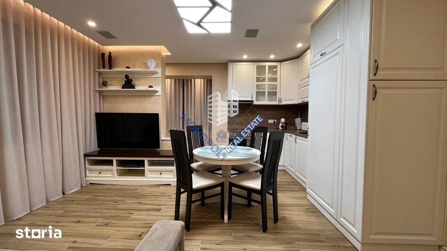Apartament cu 3 camere în Centrul Istoric